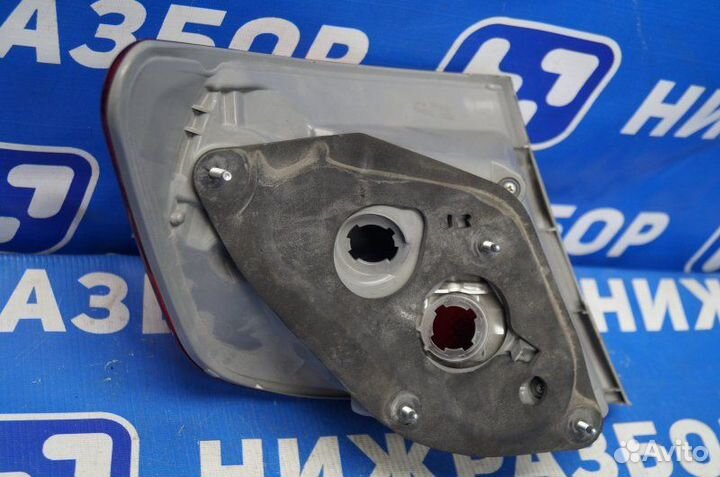 Фонарь наружный задний правый Toyota Camry V50