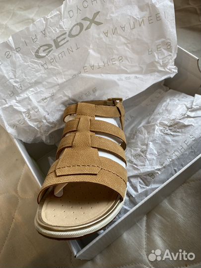 Сандалии Geox