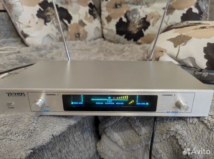 Беспроводные микрофоны yamaha AK-8800