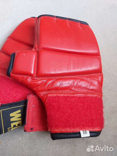 Боксерские перчатки,шингарты well sport