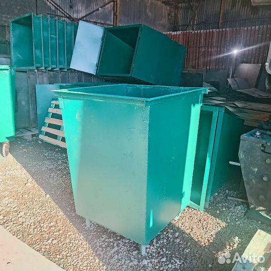 Мусорный бак металлический 1 м3