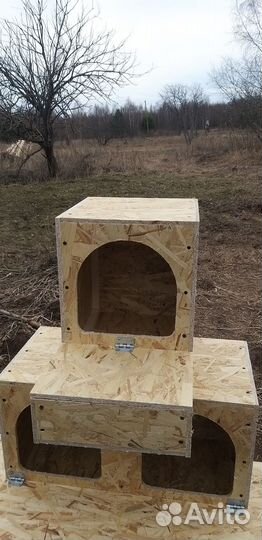 Гнездо для кур с яйцесборником