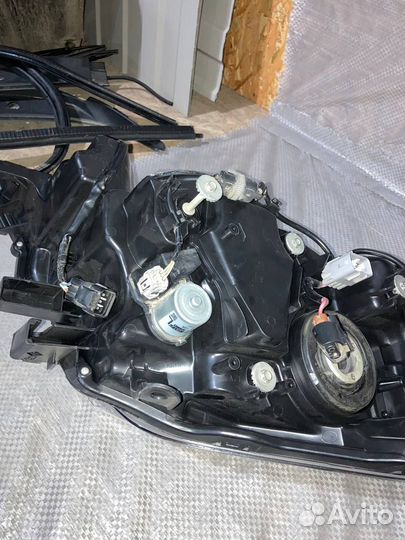 Фара левая Toyota land Cruiser Prado 150 2013-2017