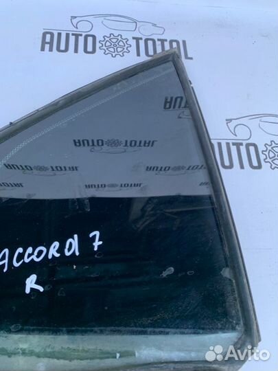Стекло двери заднее правое Honda Accord 7/ CL9