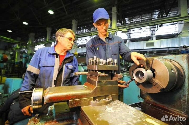 Токарные работы. токарь. Услуги токаря. Фрезеровка