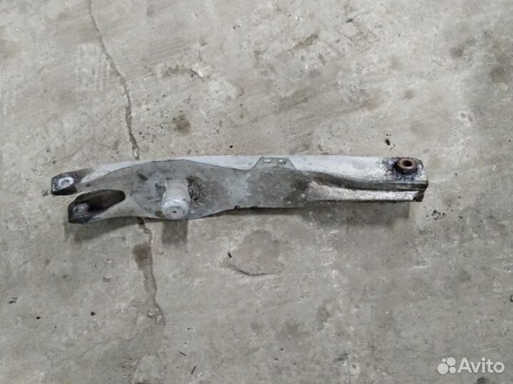 Рычаг задний нижний (под пружину) задний Opel