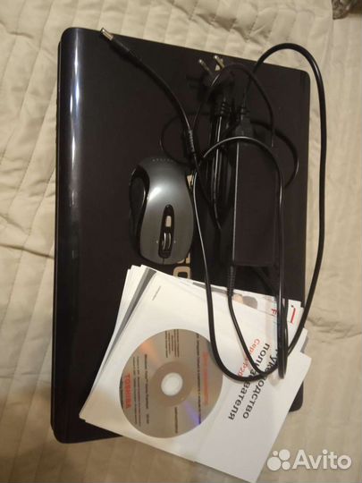 Ноутбук Toshiba satellite P200-14H