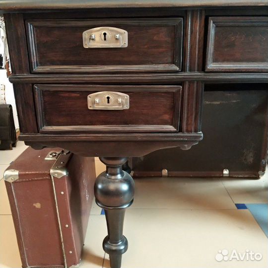 Кабинетный стол/письменный стол антик