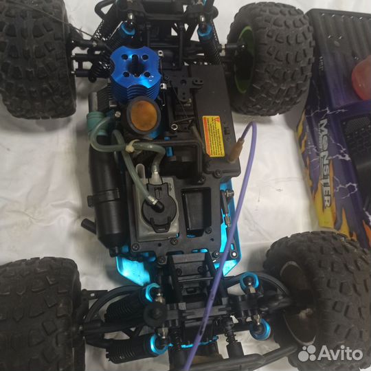 Машина на радиоуправлении двс