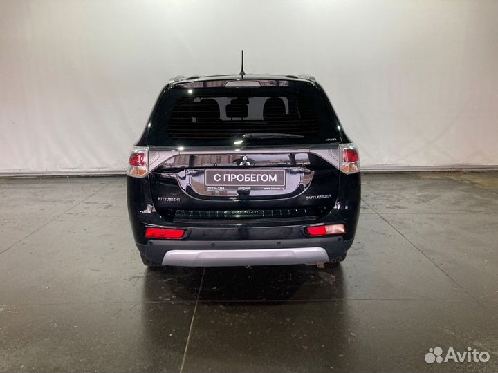 Mitsubishi Outlander 2.0 CVT, 2014, 146 972 км