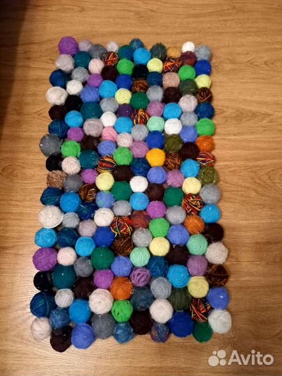 Коврик ручной работы