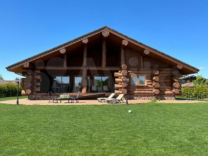 Дом 330 м² на участке 24 сот.