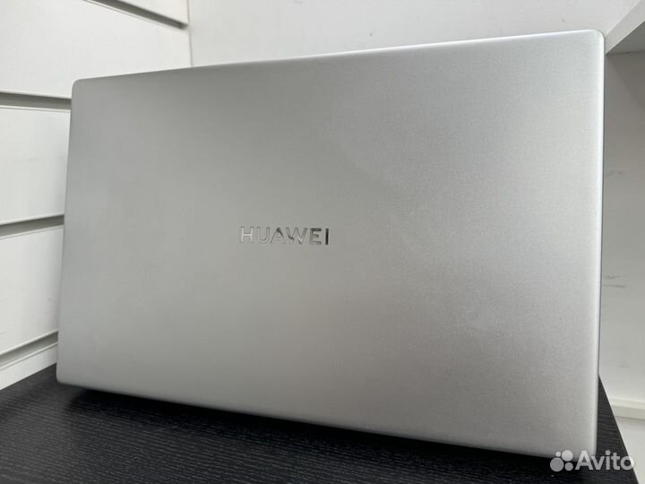 Ноутбук Huawei matebook d15 amd ryzen