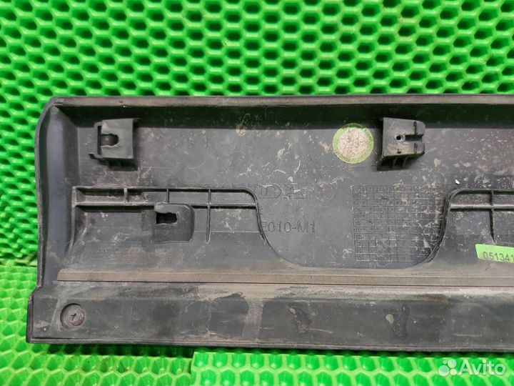 Накладка двери задняя правая Honda Cr-V