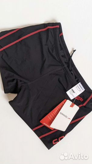 Купальные костюмы и плавки