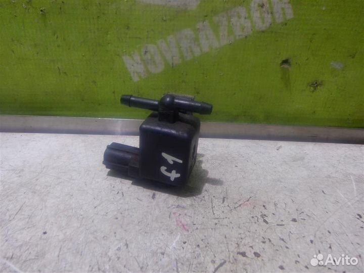 Клапан вентиляции топливного бака Форд Фокус 1