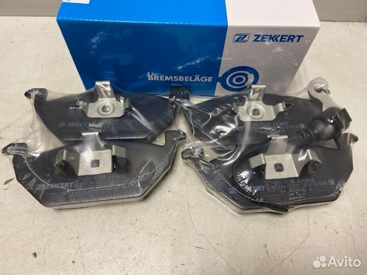 Колодки дисковые передние Volkswagen Golf 4