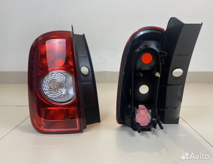 Фонарь задний новый Renault Daster 10-15
