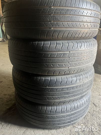 Dunlop Grandtrek ST30 225/65 R17