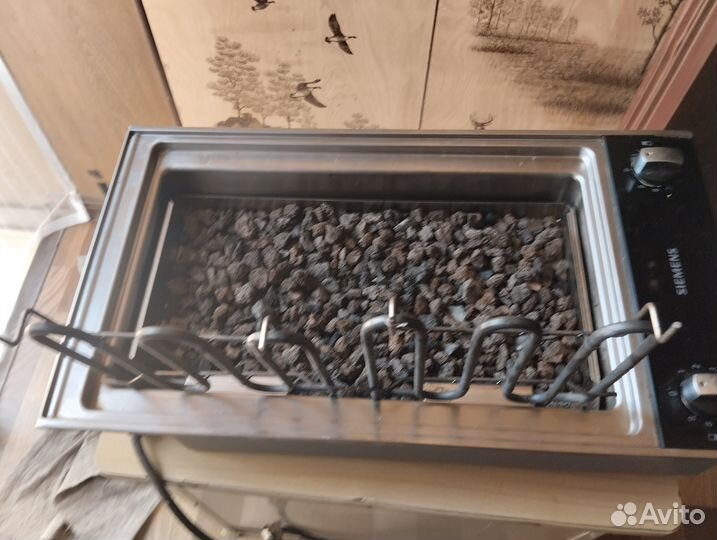 Гриль вулканический Simens ET 51054