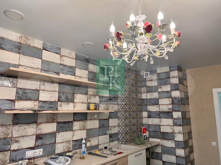 1-к. квартира, 55,6 м², 5/12 эт.