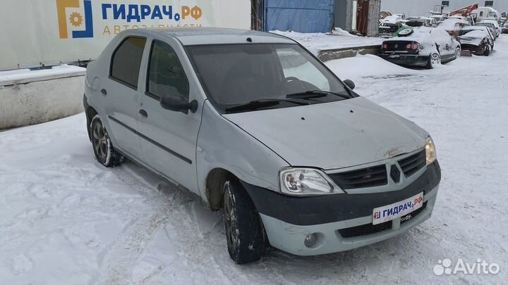 Фонарь задний (стоп сигнал) Renault Logan 82002110