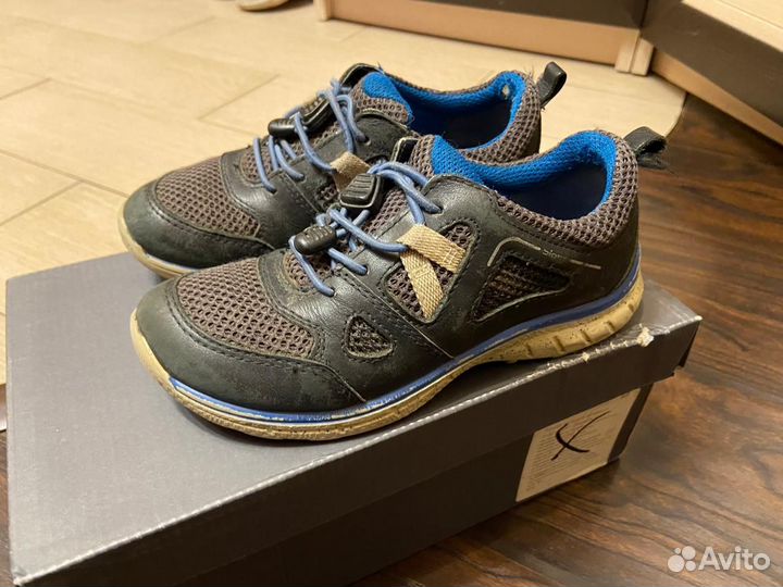 Кроссовки ecco 29