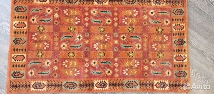 Ковер шерстяной