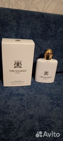 Продам парфюм trussardi donna