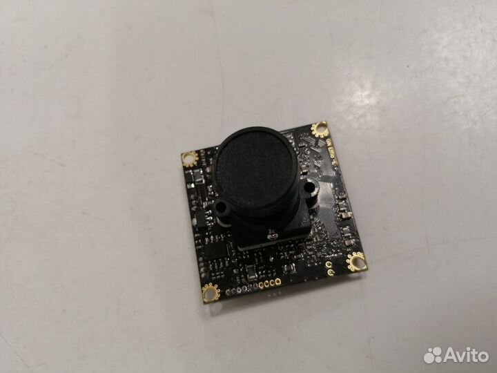 Продам мини камеру аналоговую,матрица sony cxd3172