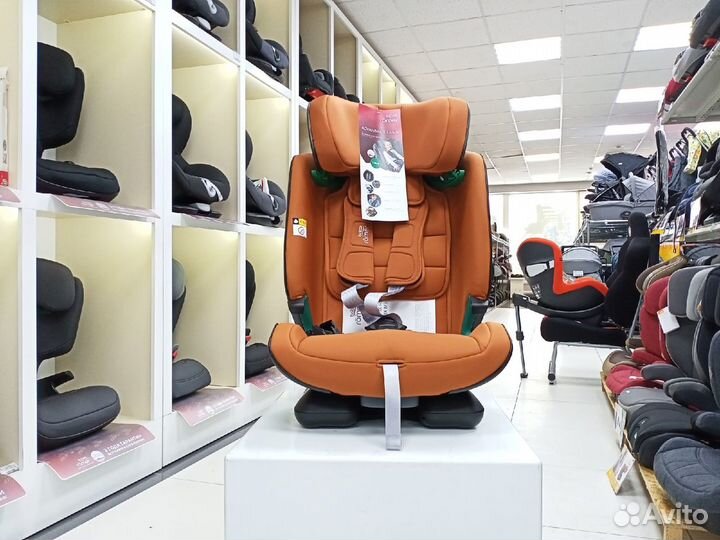 Автокресло 9-36 кг Advansafix I-Size Golden Cognac