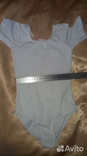 Гимнастичеакий купальник 128