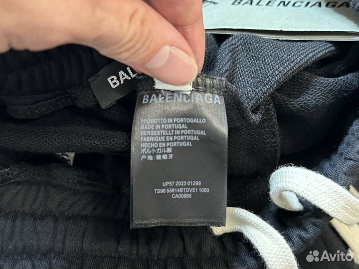 Шорты Balenciaga 3B