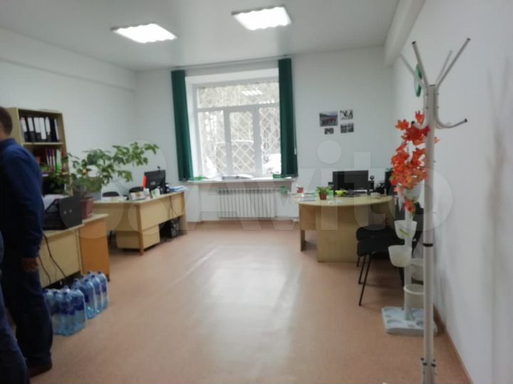 Офисные помещения, 1679.7 м²