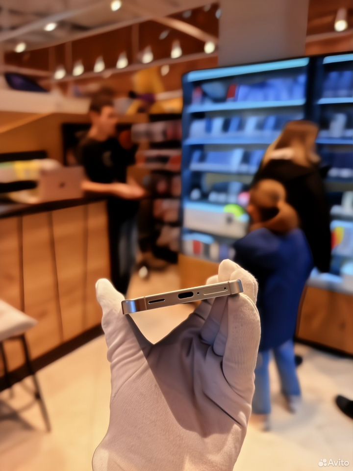 Samsung Galaxy S24, 8/256 ГБ, SIM + eSIM