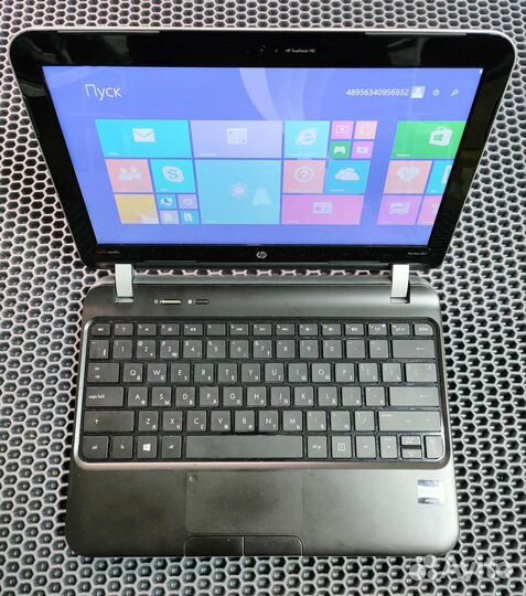 HP E2/4GB/320GB/HD/11.6