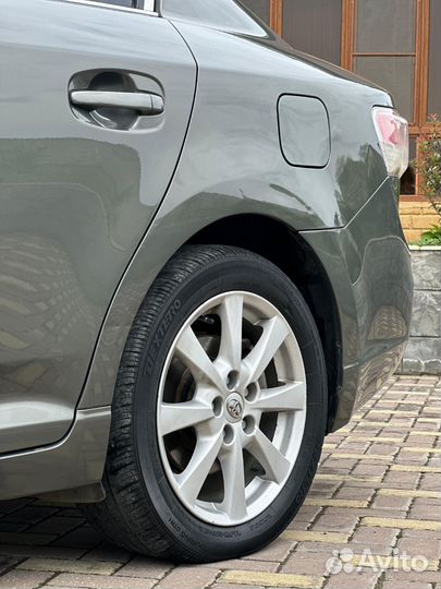 Toyota Avensis 1.8 CVT, 2011, 272 500 км