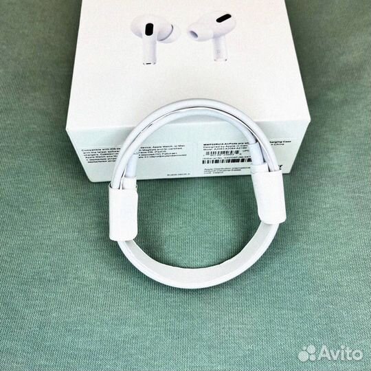 AirPods Pro 2: Ваш личный звуковой мир