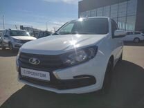 ВАЗ (LADA) Granta 1.6 AT, 2021, 41 200 км, с пробегом, цена 910 000 руб.