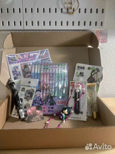 Канцелярский набор Гениш