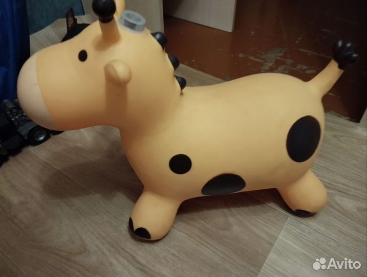 Игрушка жираф прыгун