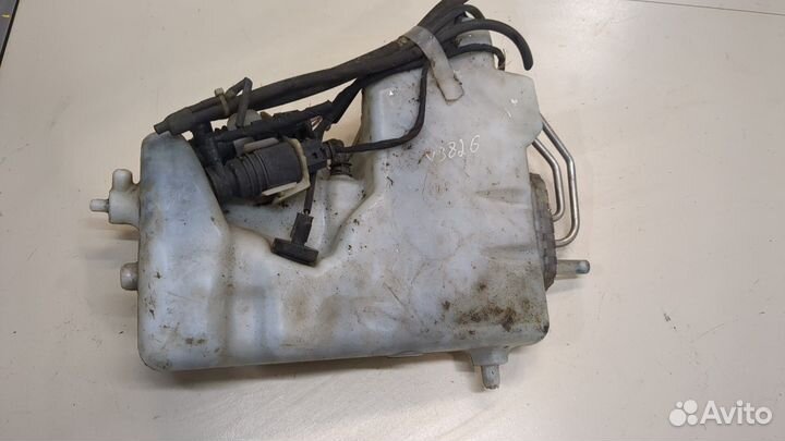 Бачок омывателя Mercedes - E W211 2002-2009