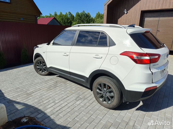 Задняя часть Hyundai Creta