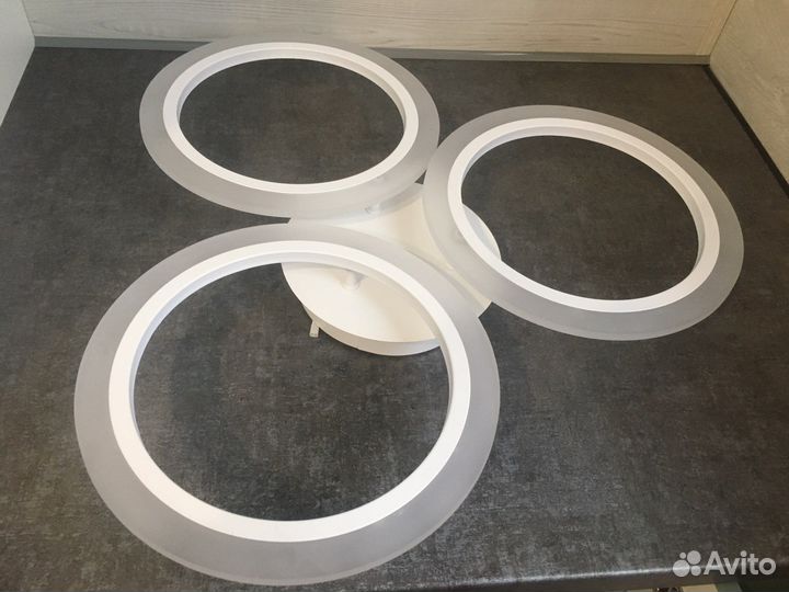 Люстра потолочная