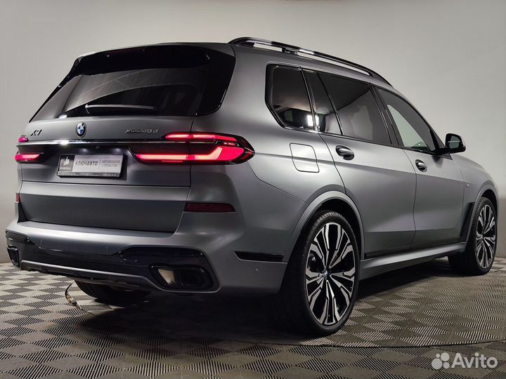 BMW X7 3.0 AT, 2023, 15 000 км