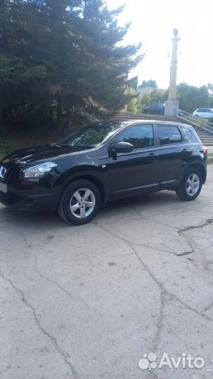 Nissan Qashqai 1.6 CVT, 2012, 199 112 км