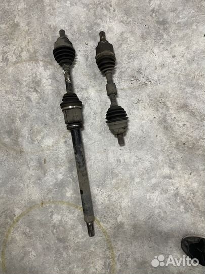 Привод полуось volvo s40 2,4 АКПП