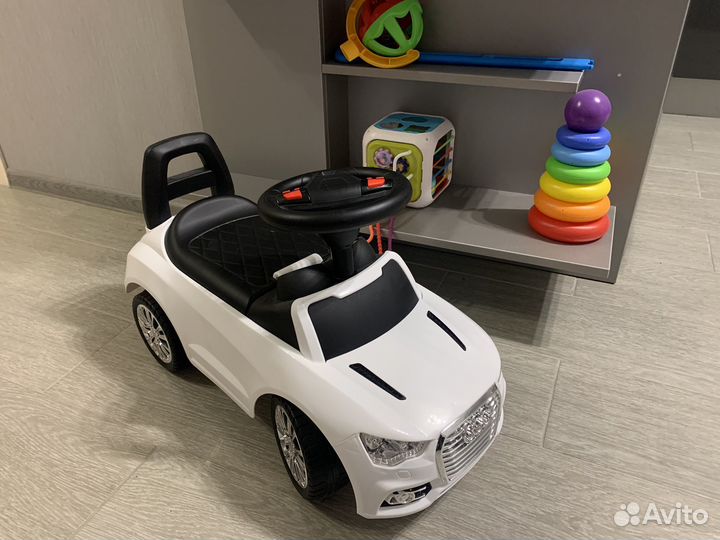 Детская машинка каталка