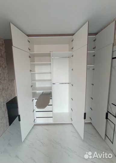 Шкаф с рабочей зоной/Шкаф для спальни