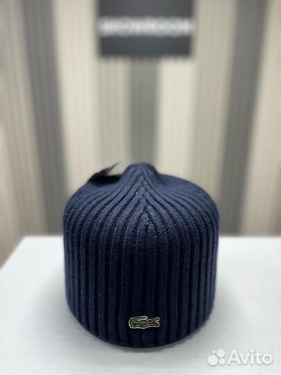 Шапка Lacoste в разных цветах